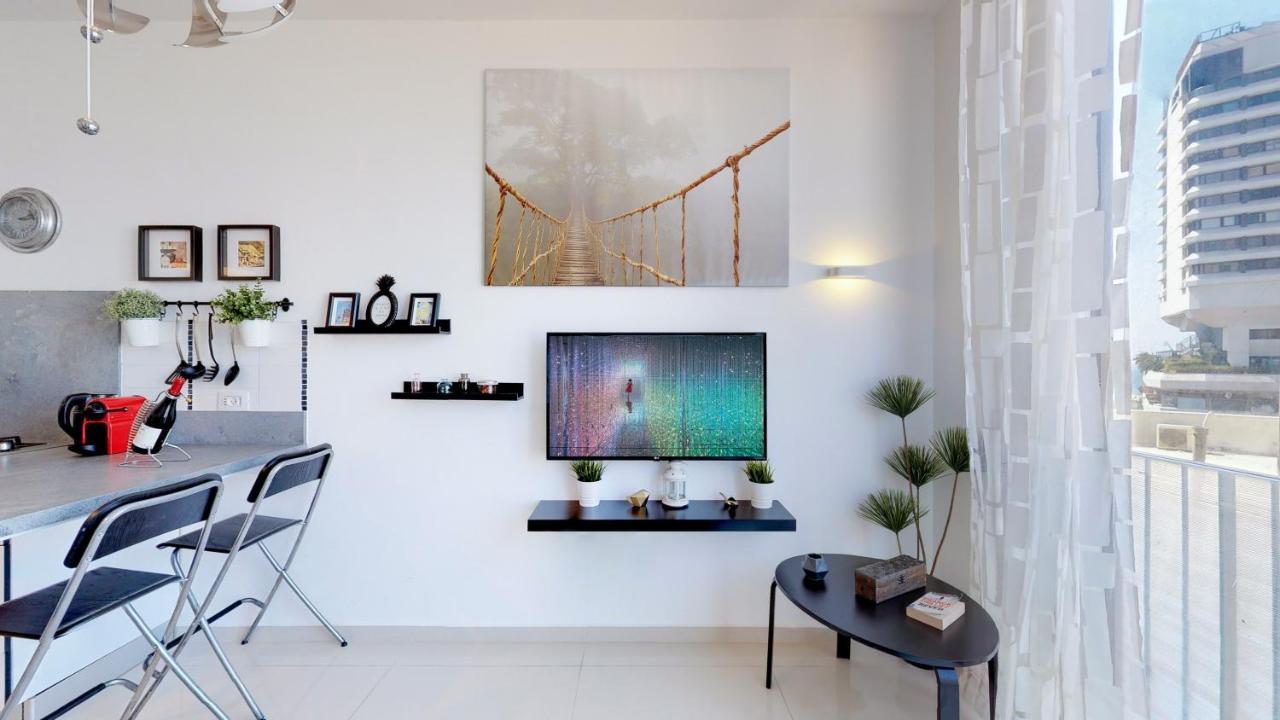 Stylish 1Br Flat For 4 Ppl In Allenby By Holyguest เทลอาวีฟ ภายนอก รูปภาพ