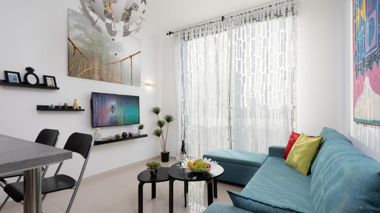 Stylish 1Br Flat For 4 Ppl In Allenby By Holyguest เทลอาวีฟ ภายนอก รูปภาพ